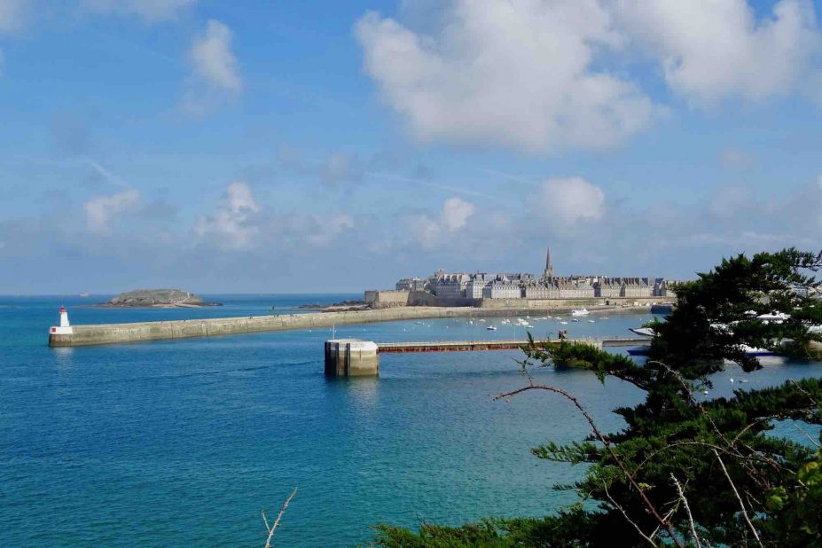 Saint Malo depuis la Cité d'Alet